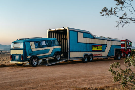 Space Trailer and Bus Photoshoot - Slow Ride